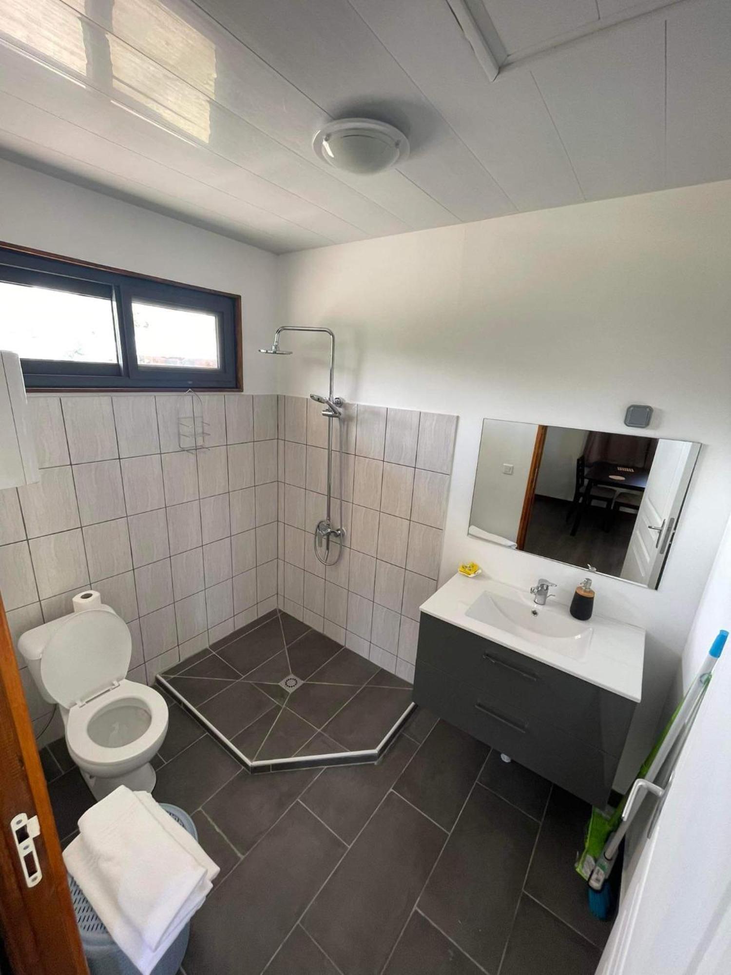Parea Lodge Huahine Bungalow 1#Mahana Esterno foto